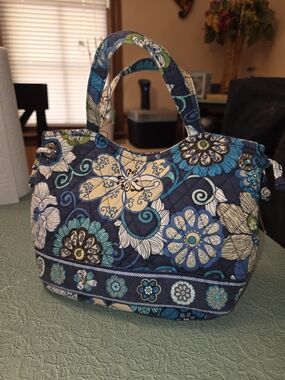 Vera Bradley blue Bayou Purse